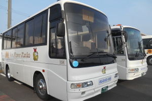 小型バス